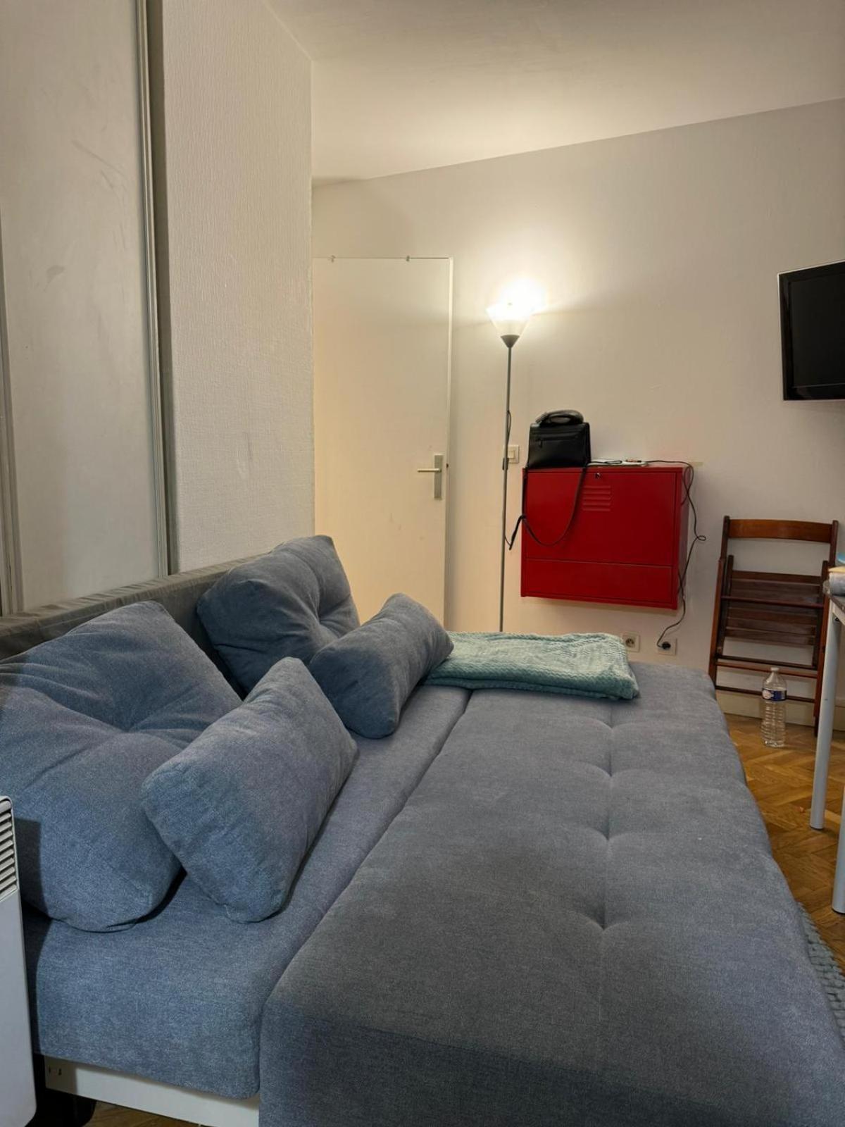 Kremlin-Bicetre Apartment Le Kremlin-Bicetre Bagian luar foto